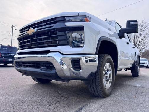 2024 Chevrolet Silverado 2500 WT