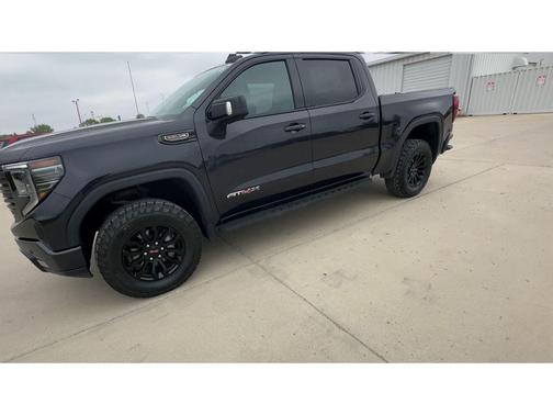 2023 GMC Sierra 1500 AT4X