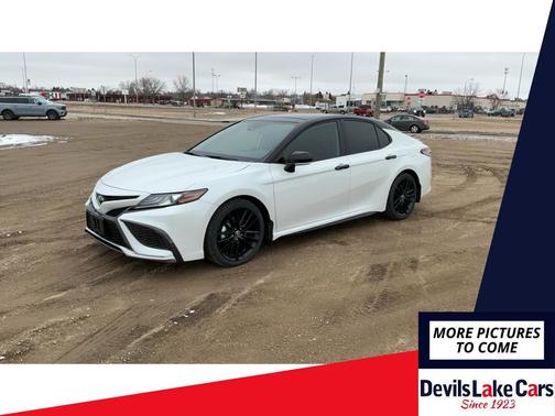 White 2022 Toyota Camry XSE