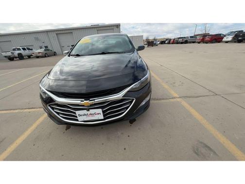 Mosaic Black Metallic 2025 Chevrolet Malibu LT