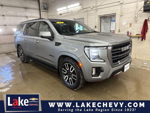 2023 GMC Yukon XL AT4