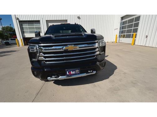 2025 Chevrolet Silverado 3500 High Country