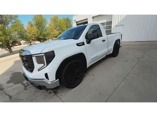 2025 GMC Sierra 1500 Pro