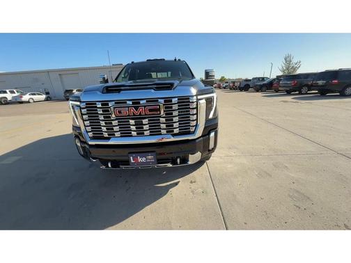 2026 GMC Sierra 2500 Denali