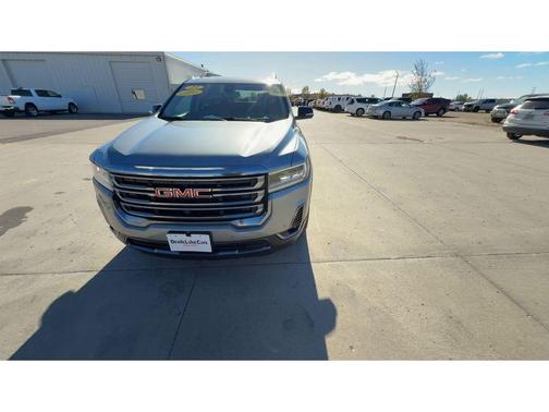 2023 GMC Acadia AT4