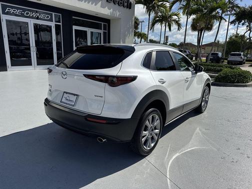 Snowflake White Pearl 2023 Mazda CX-30 2.5 S Preferred Package
