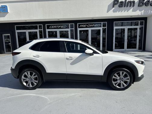 Snowflake White Pearl 2023 Mazda CX-30 2.5 S Preferred Package
