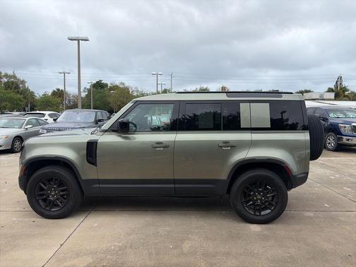 2025 Land Rover Defender P300