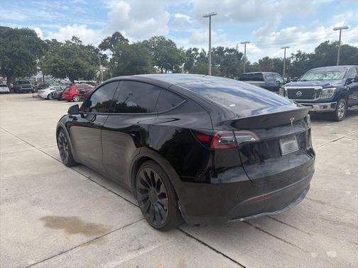 2023 Tesla Model Y Performance