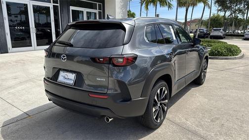 2025 Mazda CX-50 PLUS