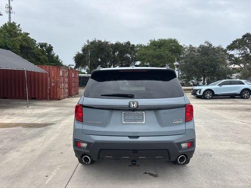 2023 Honda Passport Elite