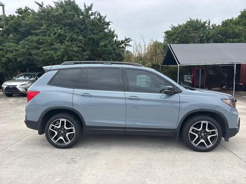 2023 Honda Passport Elite