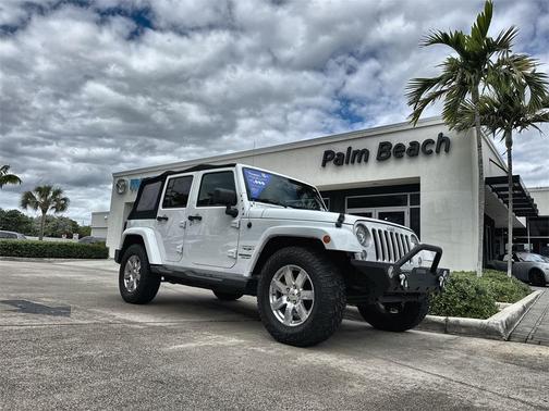 2017 Jeep Wrangler Unlimited Sahara