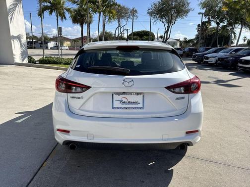 2018 Mazda Mazda3 Touring