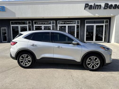 2020 Ford Escape SEL