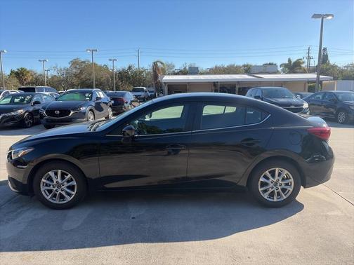 2016 Mazda Mazda3 i Sport
