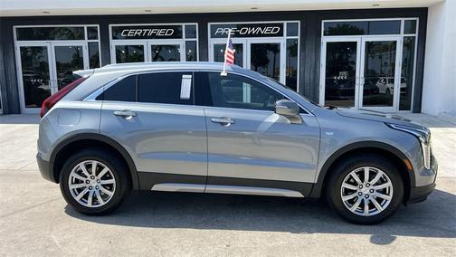 2023 Cadillac XT4 Premium Luxury