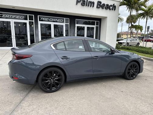 2026 Mazda Mazda3 Carbon Edition