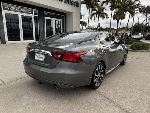 2017 Nissan Maxima 3.5 Platinum