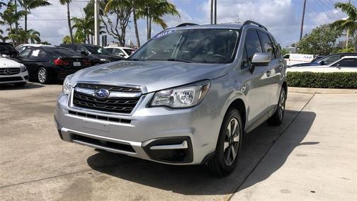 Photo 4 of 60 of 2018 Subaru Forester 2.5i Premium