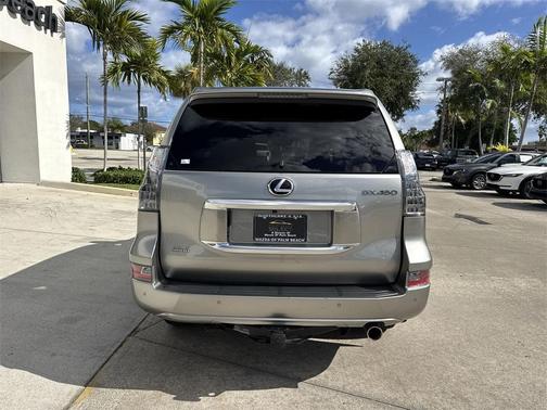 2023 Lexus GX 460 Base