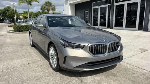 2024 BMW 530 i