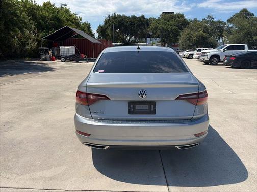 Pyrite Silver Metallic 2019 Volkswagen Jetta 1.4T R-Line