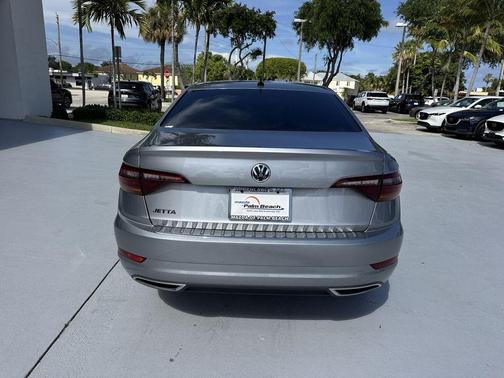Pyrite Silver Metallic 2019 Volkswagen Jetta 1.4T R-Line