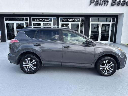 Magnetic Gray Metallic 2017 Toyota RAV4 LE