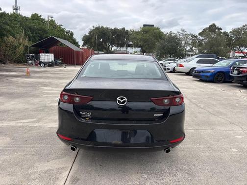 2023 Mazda Mazda3 FWD w/Select Package