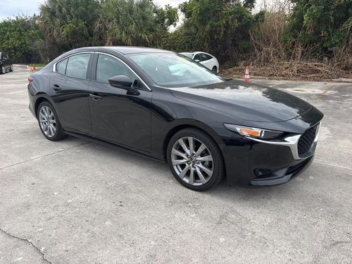 2023 Mazda Mazda3 FWD w/Select Package