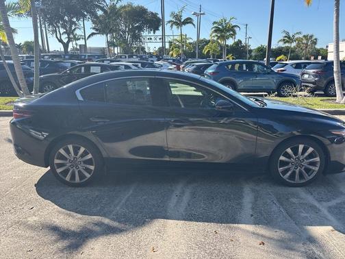 2019 Mazda Mazda3 FWD w/Premium Package