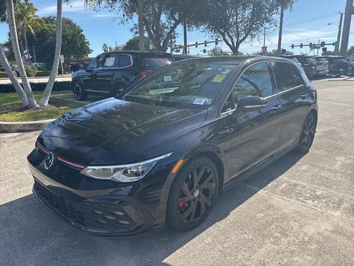 2022 Volkswagen Golf GTI 2.0T SE