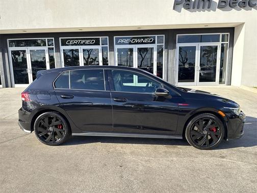 2022 Volkswagen Golf GTI 2.0T SE