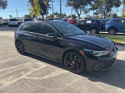 2022 Volkswagen Golf GTI 2.0T SE
