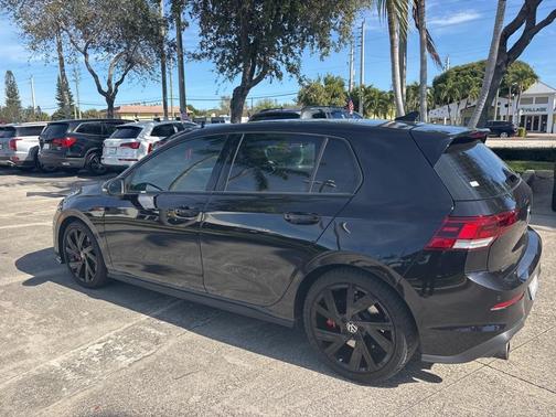2022 Volkswagen Golf GTI 2.0T SE