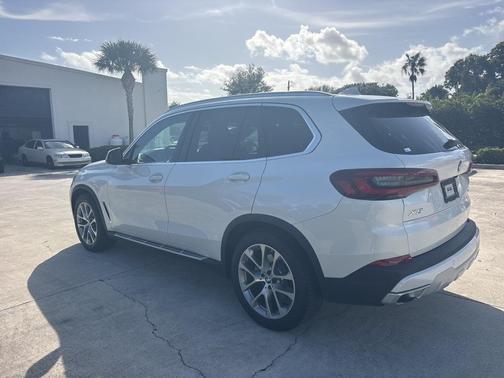 2023 BMW X5 sDrive40i