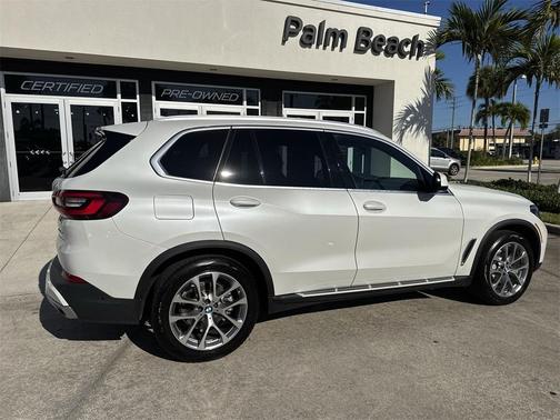 2023 BMW X5 sDrive40i