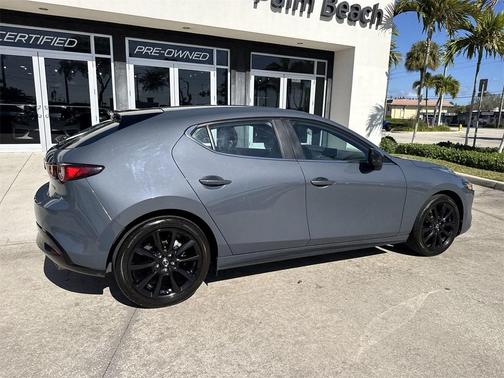 2025 Mazda Mazda3 Carbon Edition