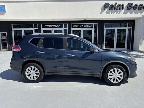 Arctic Blue Metallic 2016 Nissan Rogue S