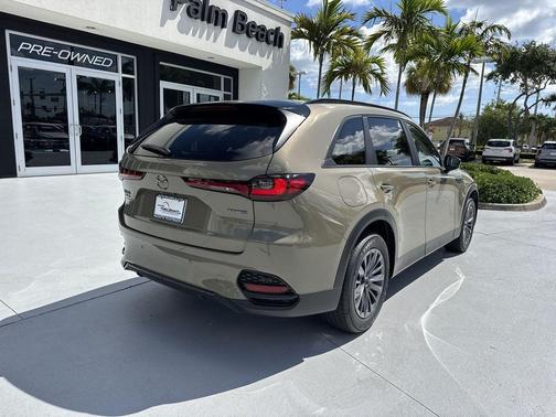 Zircon Sand Metallic 2026 Mazda CX-70 PHEV SC Plus