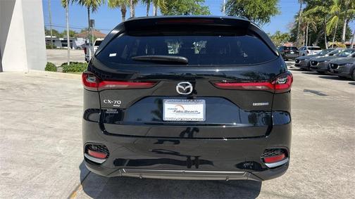 2025 Mazda CX-70 PHEV Premium Package