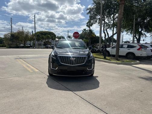 2023 Cadillac XT5 Premium Luxury