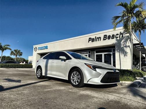 2024 Toyota Corolla Hybrid LE