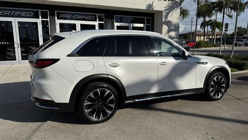 2024 Mazda CX-90 PHEV Premium Plus