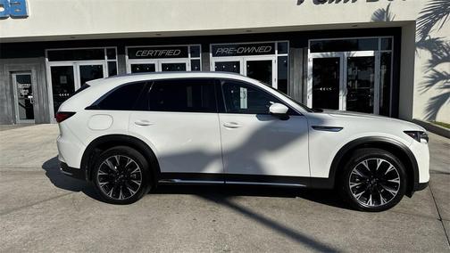 2024 Mazda CX-90 PHEV Premium Plus