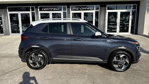 2022 Hyundai VENUE Limited