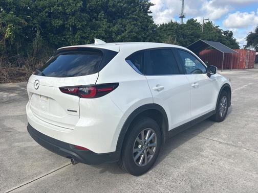 2022 Mazda CX-5 2.5 S Preferred Package