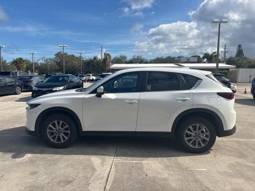 2022 Mazda CX-5 2.5 S Preferred Package