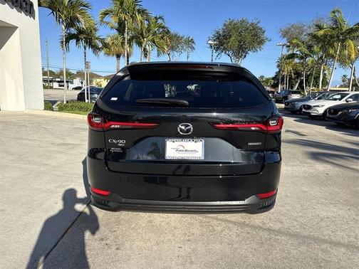 2026 Mazda CX-90 SE